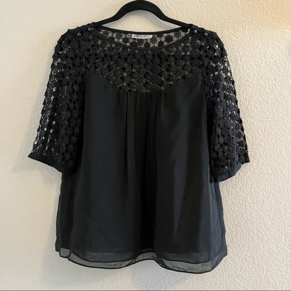 COPY - Black crochet blouse - Picture 1 of 4